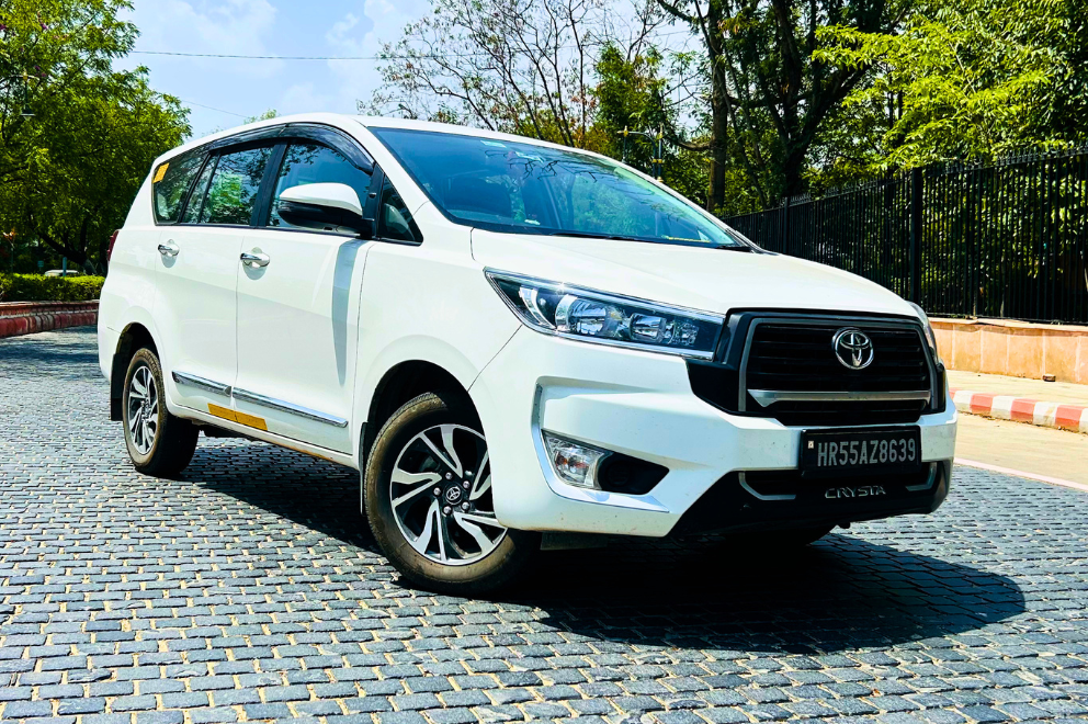 Toyota Innova Crysta (SUV)